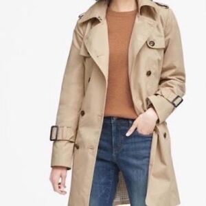 Banana Republic Beige Trench Coat size XS